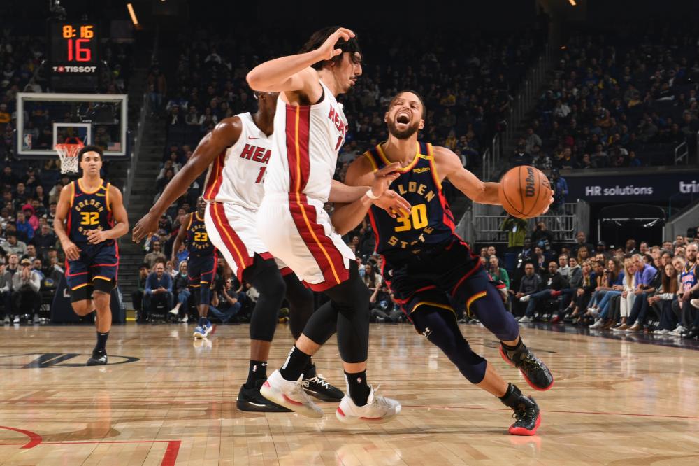 线防守对抗 线防守对抗