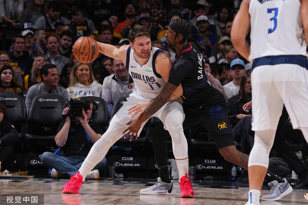 这显示了他 这显示了他