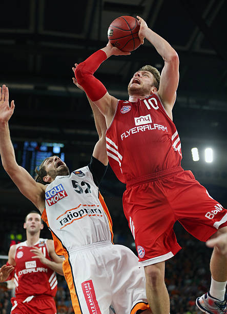 而本赛季 而本赛季